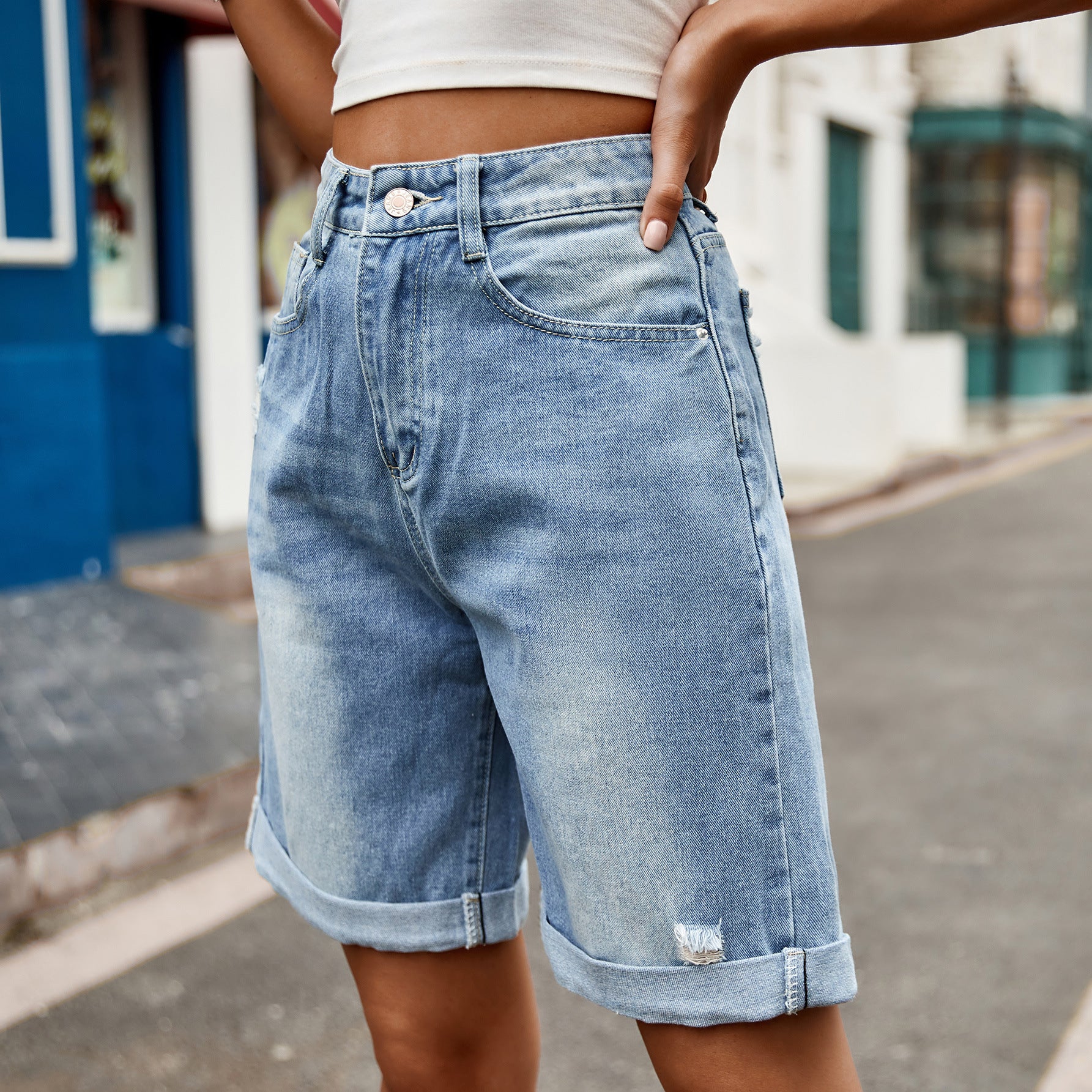2026 women's new casual hole curling five-point denim shorts