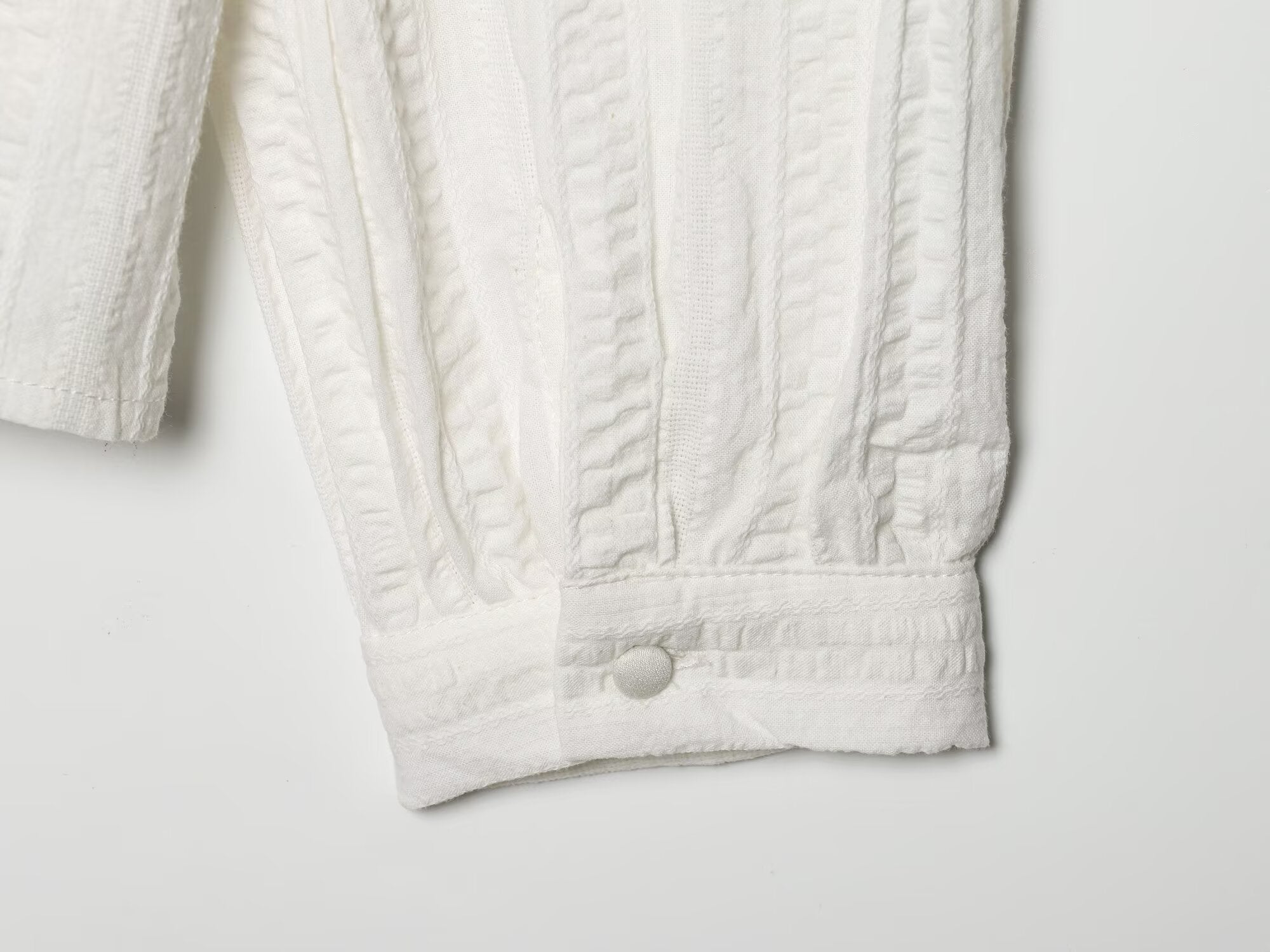 Women's pleated lace decorative casual shirt