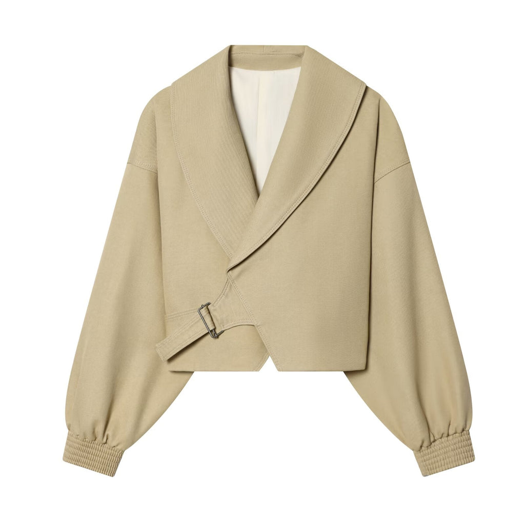 Women's long sleeved lapel short Coat