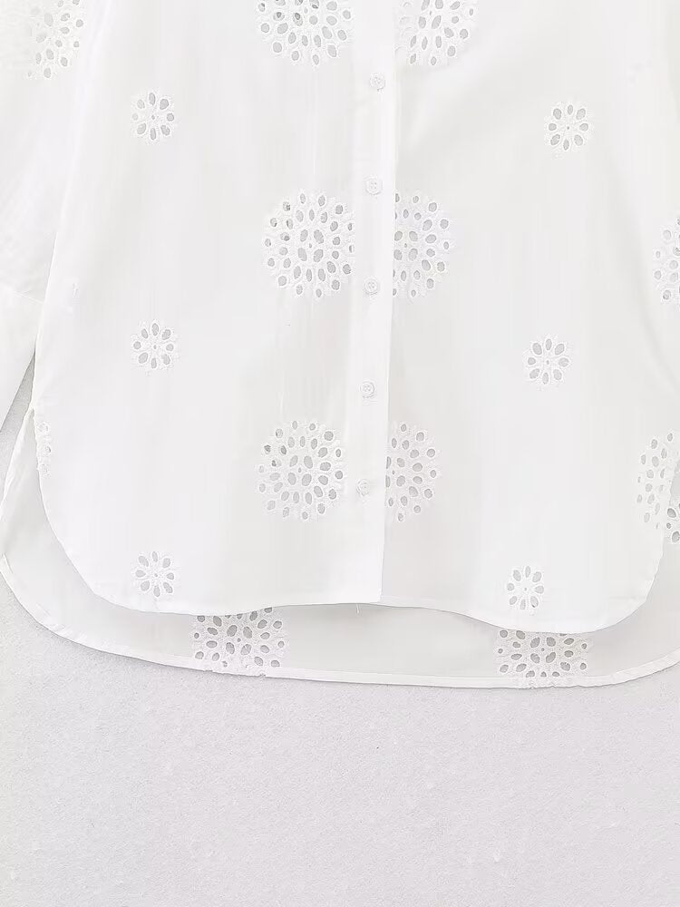 suit Women's 2 pieces loose hollow embroidered shirt+Shorts