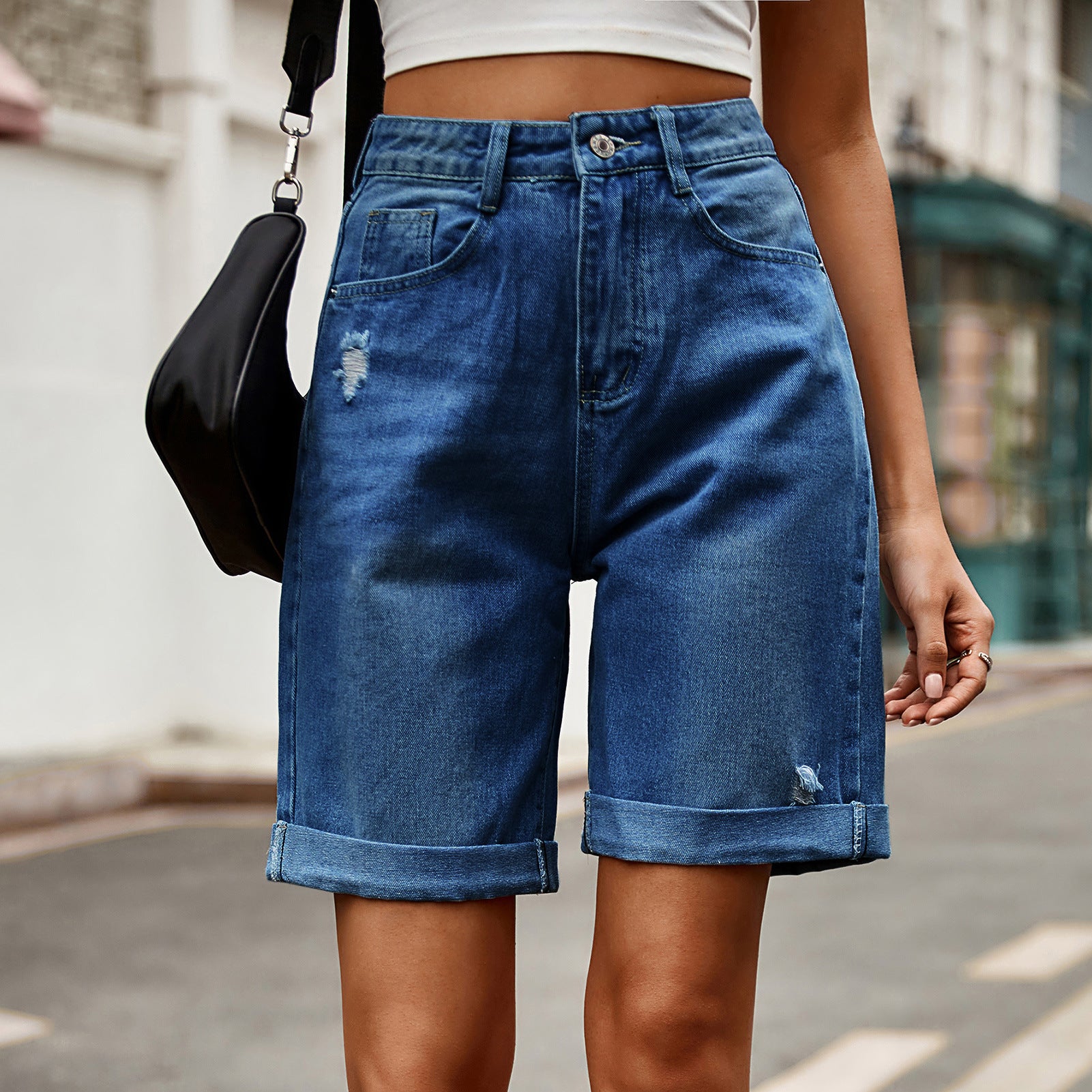 2026 women's new casual hole curling five-point denim shorts