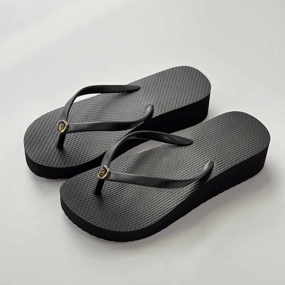 2026 women's new thick soled holiday sandals and slippers have a shoe box