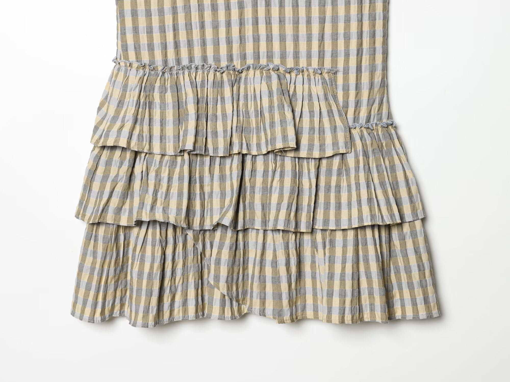 Women's layered decorative plaid suspender dress