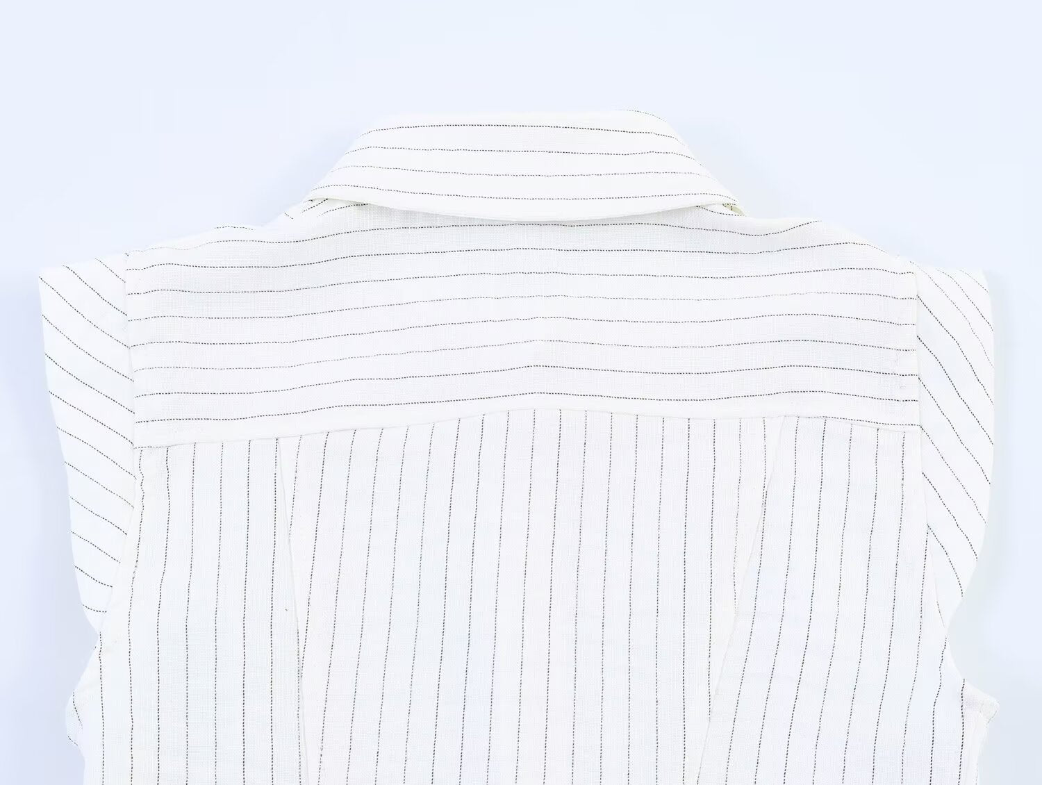 Women's linen blend sleeveless striped shirt