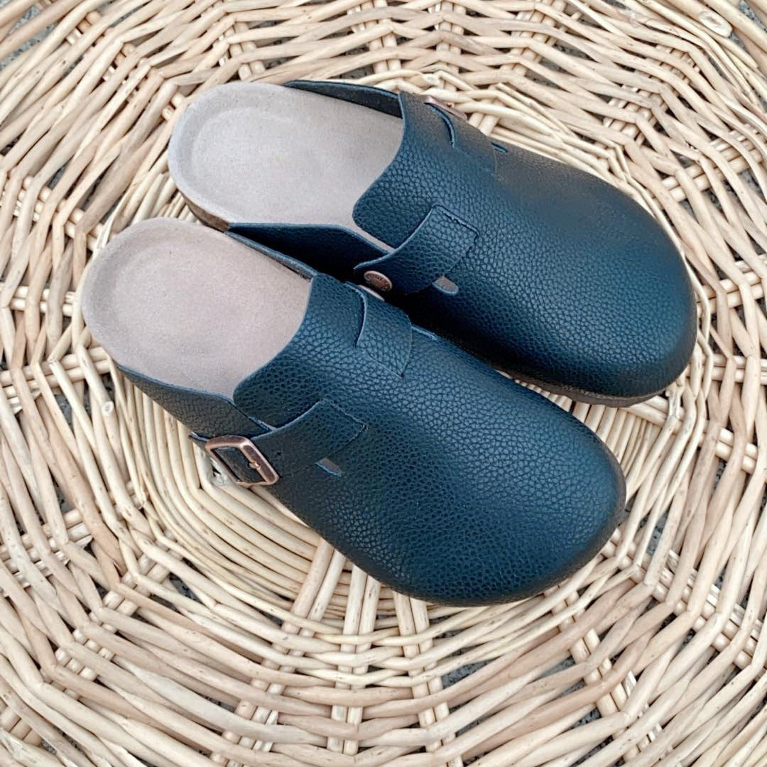Men's and women's half-trailer vintage cork platform sandals and slippers.